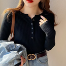 Blusa Feminina de Tricô com Botões para Inverno | Ferrazato