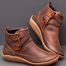 Bota Feminina de Couro Cano Curto | Ferrazato