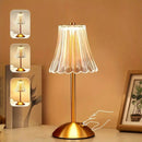 Luminária de Mesa Vintage com Base Dourada e Cúpula Transparente | Ferrazato