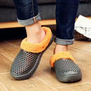 Pantufa Unissex Peluciada Vazada com Solado Antiderrapante | Ferrazato
