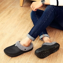 Pantufa Unissex Peluciada Vazada com Solado Antiderrapante | Ferrazato