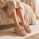 Pantufa Feminina Peluciada Antiderrapante para Inverno | Ferrazato