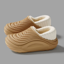 Pantufa Feminina Peluciada Impermeável Antiderrapante para Inverno | Ferrazato