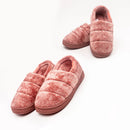 Pantufa de Pelúcia Feminina Antiderrapante | Ferrazato