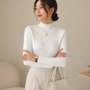 Suéter Feminino de Tricô Elegante com Botões para Inverno | Ferrazato