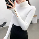 Suéter Feminino de Tricô Gola Alta com Botões para Inverno | Ferrazato